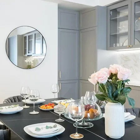 Spectacular Terrace Sunny 5br 3ba - Location Daire