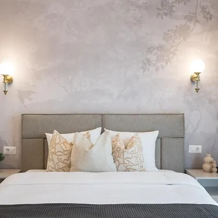 Spectacular Terrace Sunny 5br 3ba - Location Apartment Bucharest