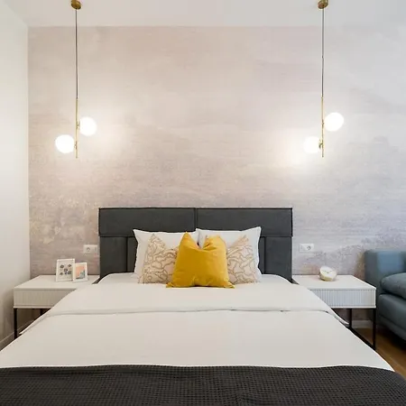 Spectacular Terrace Sunny 5br 3ba - Location Apartamento *