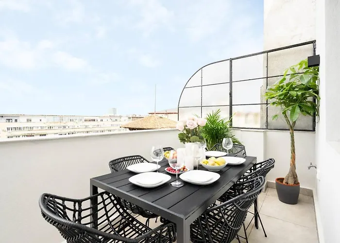 Apartman Spectacular Terrace Sunny 5br 3ba - Location Bukarest