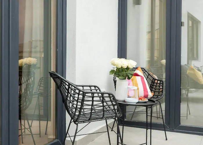 Apartman Spectacular Terrace Sunny 5br 3ba - Location Bukarest