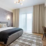 Apartament Spectacular Terrace Sunny 5br 3ba - Location