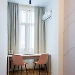 Spectacular Terrace Sunny 5br 3ba - Location Apartament