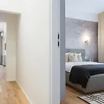 Spectacular Terrace Sunny 5br 3ba - Location Apartament