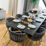 Spectacular Terrace Sunny 5br 3ba - Location * Bucureşti
